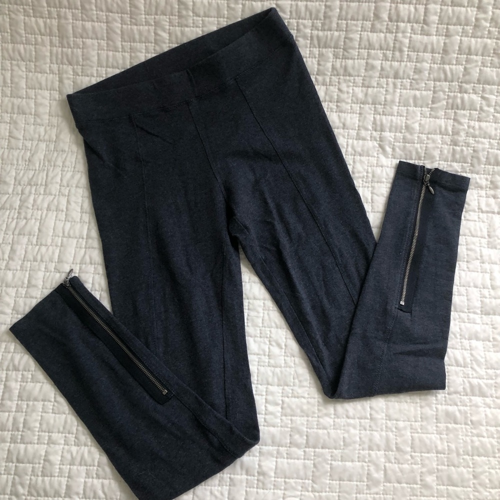 Ann Taylor Leggings with zippers, grey, small